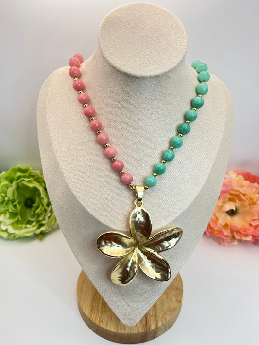 Colección: “Jardín Botánico Dorado”  Nombre “ Jardín Tropical de Jade y Cora“